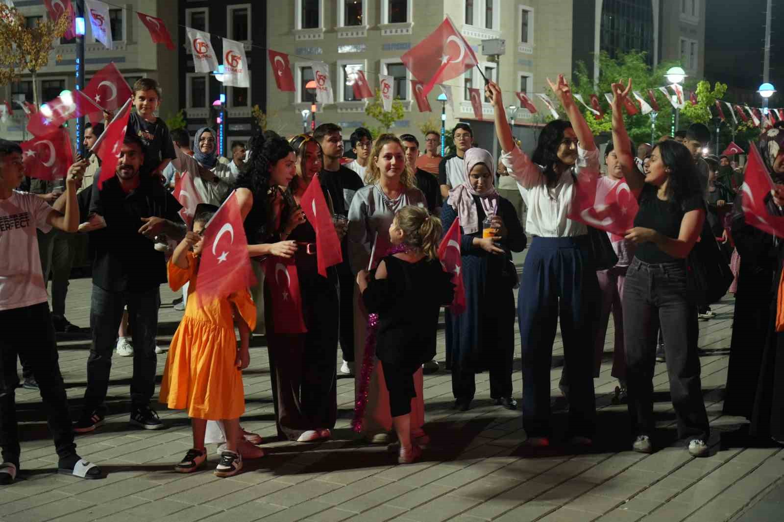 Muş’ta "15 Temmuz Demokrasi ve Milli Birlik Günü" etkinlikleri düzenlendi