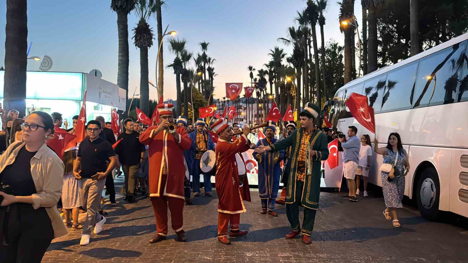 Marmaris’te 15 Temmuz şehitleri dualarla anıldı