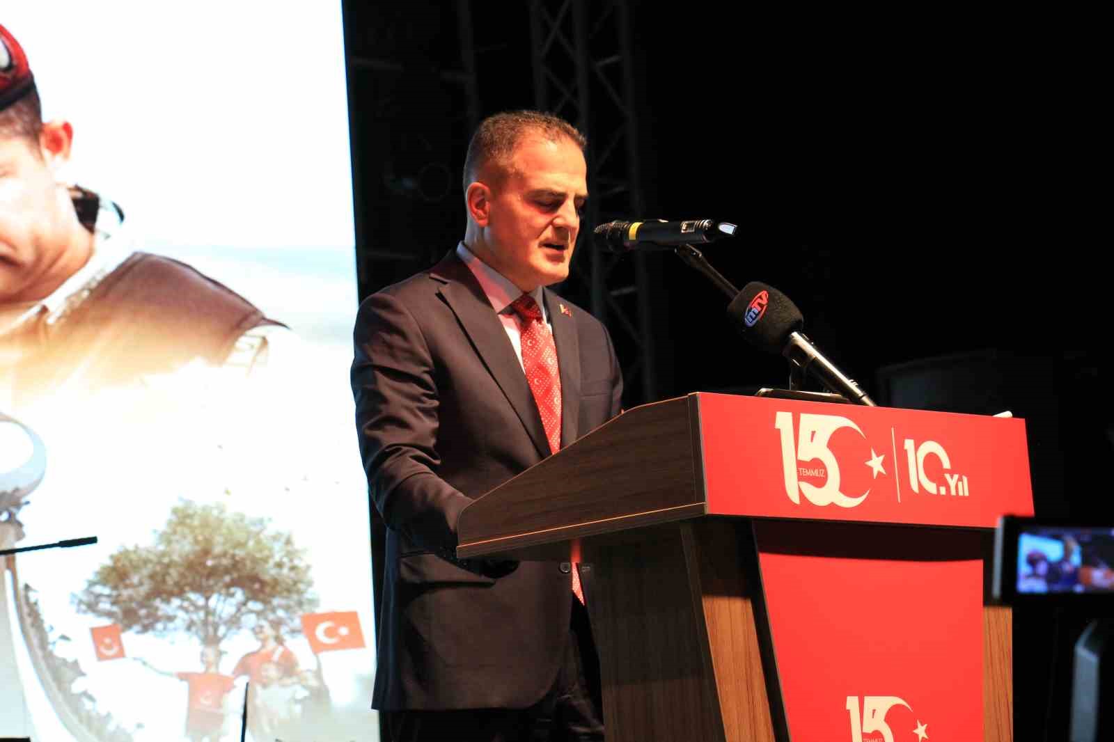 Marmaris’te 15 Temmuz şehitleri dualarla anıldı