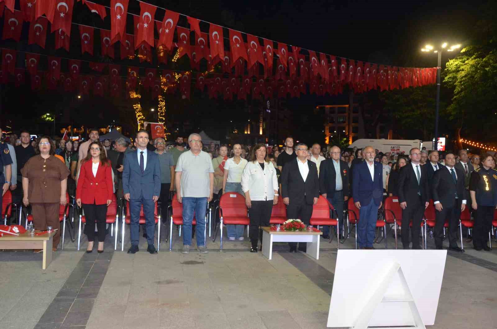 Sinop’ta 15 Temmuz Demokrasi ve Milli Birlik Günü kutlandı