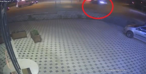 Işık ihlali kaza getirdi, o anlar kamerada