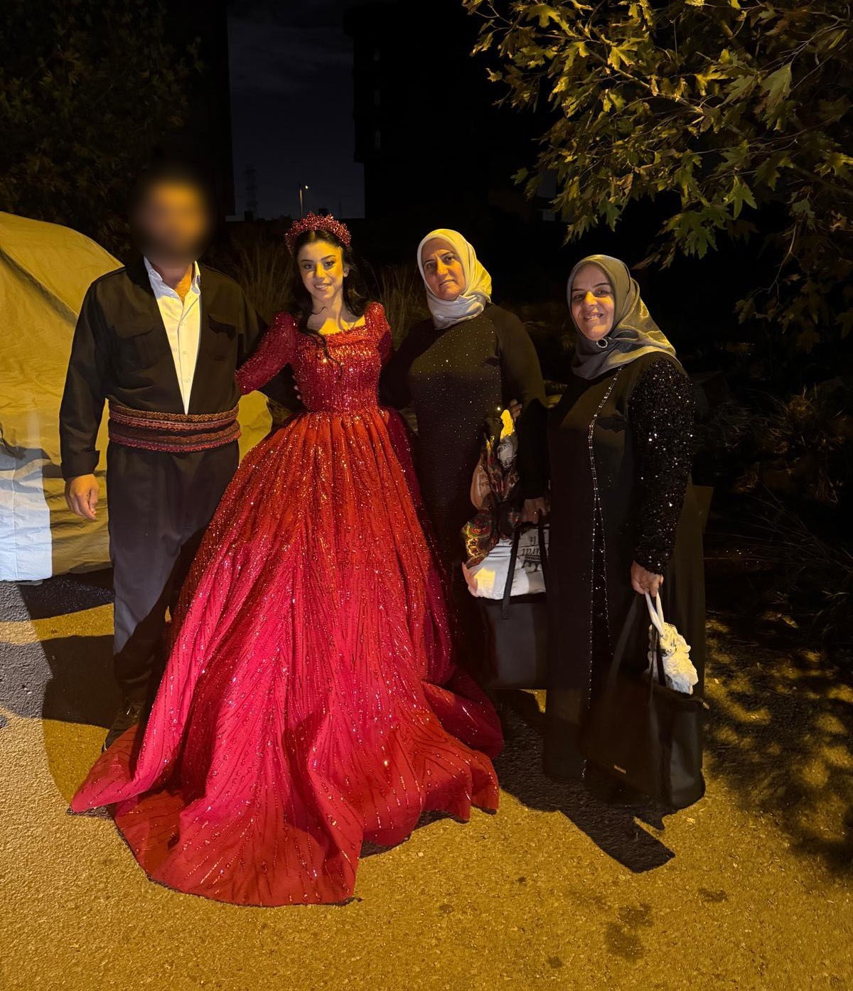 Başından silahla vurulması sonucu ölen genç kadının eşi ilk kez hakim karşısına çıktı