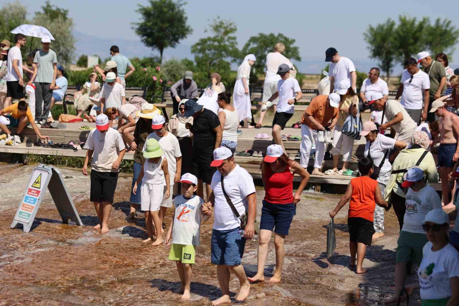 Satranç ustaları Pamukkale ve Hierapolis’e hayran kaldı