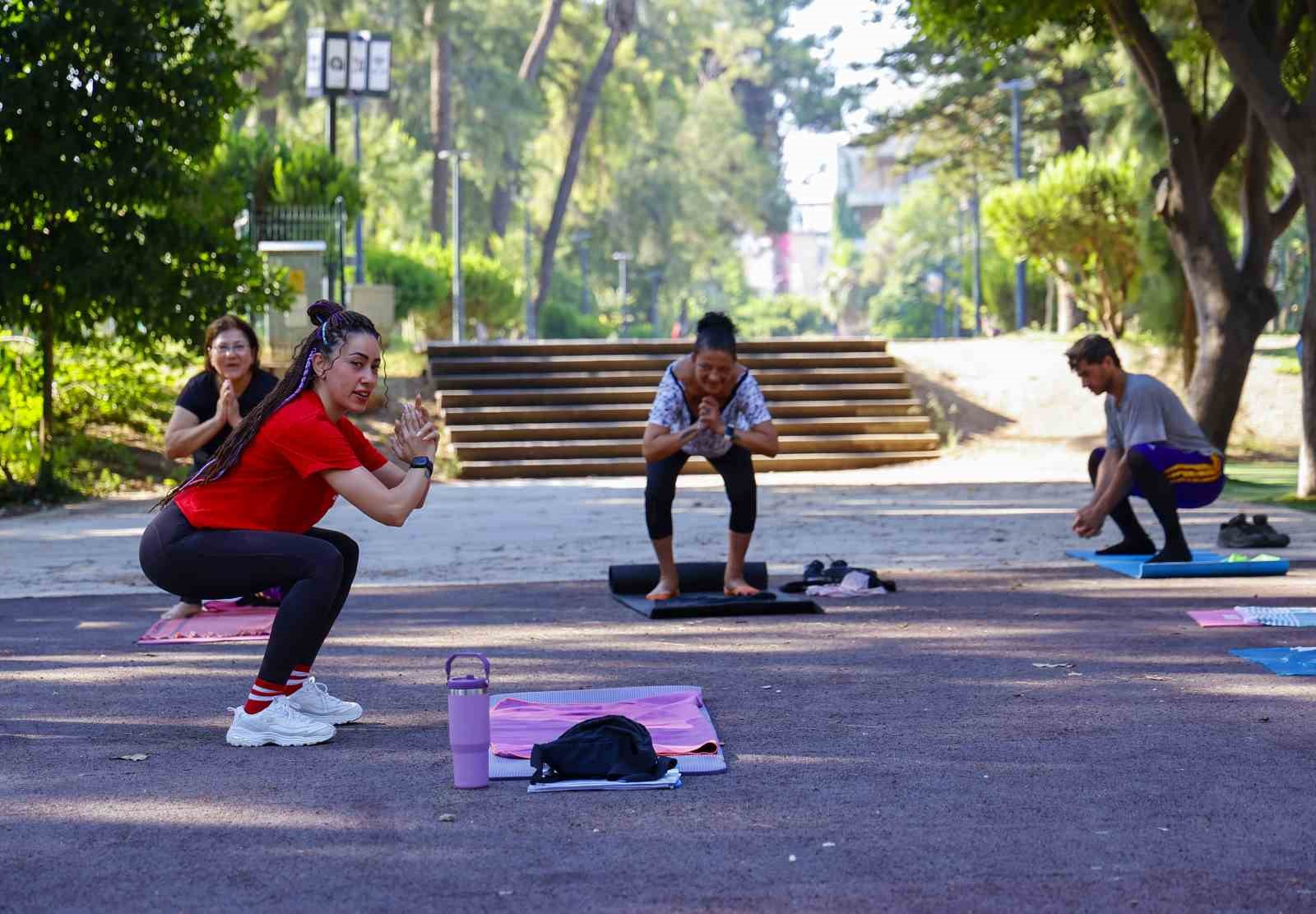 Antalyalılar güne sporla enerjik başlıyor