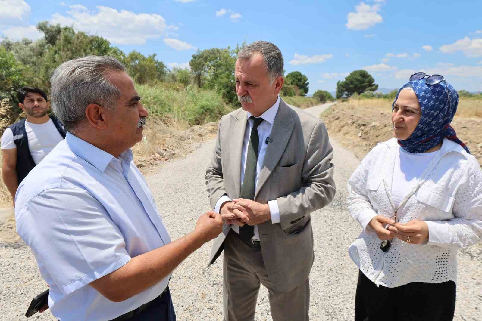 Başkan Balaban mahallenin taleplerini yerinde dinledi