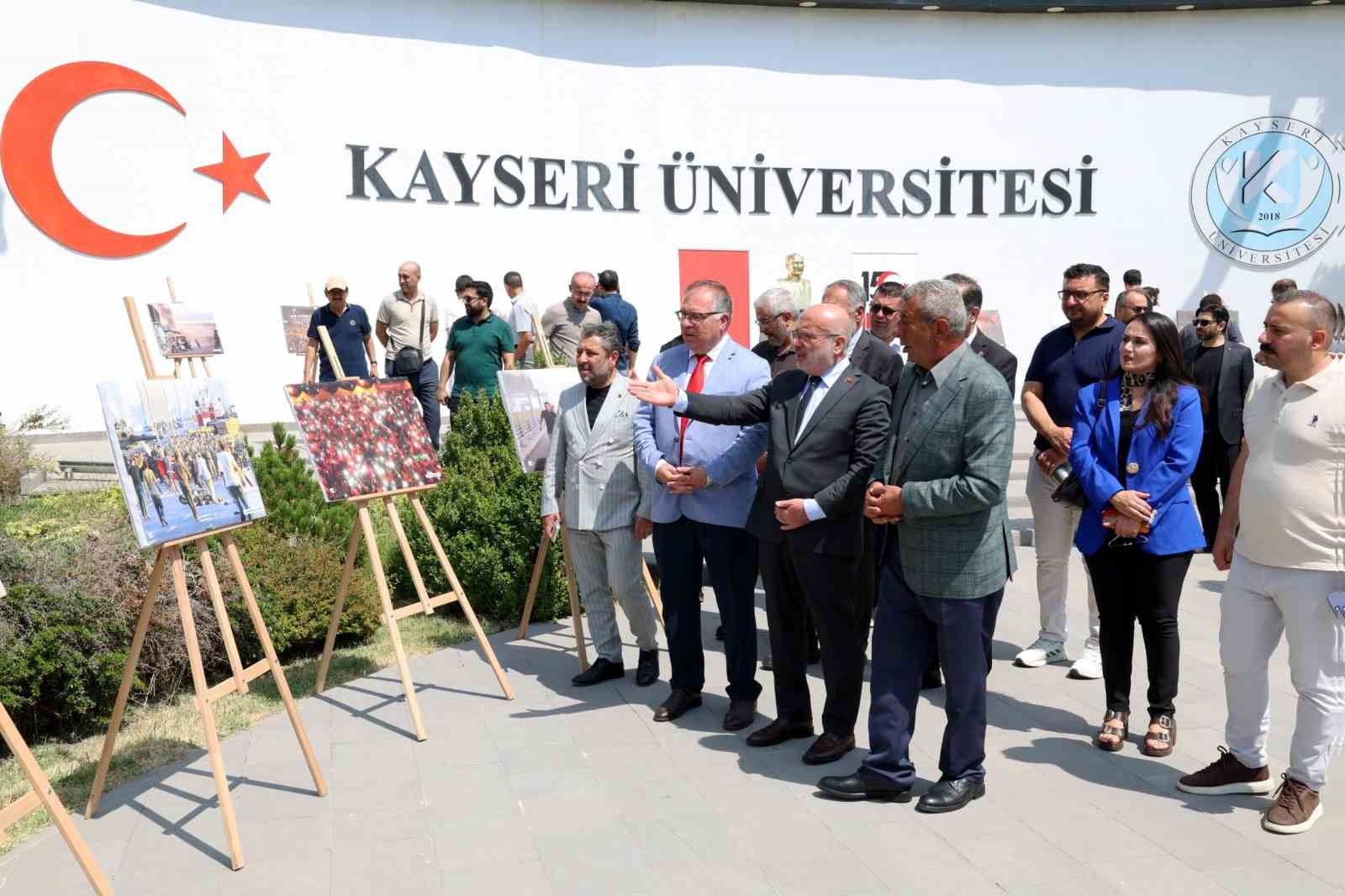 KAYÜ’de 15 Temmuz Anma Töreni ve Fotoğraf Sergisi düzenlendi