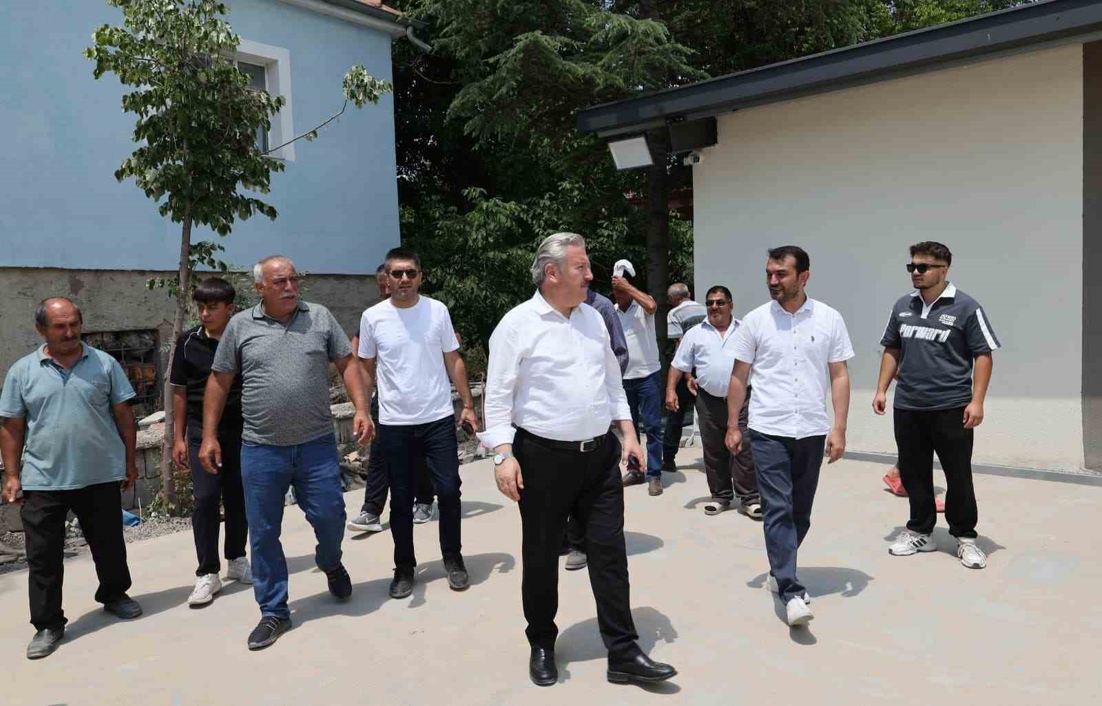 Sarımsaklı’da çalışmalar aralıksız sürüyor