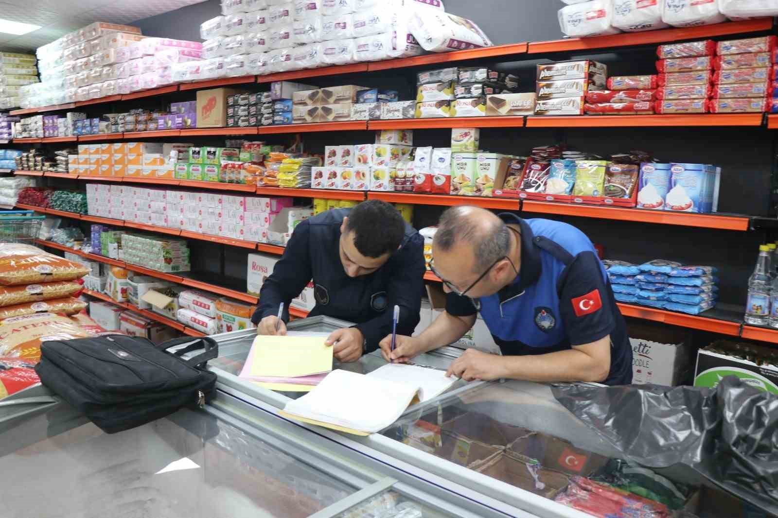 Denetimlerde ele geçirilen ürünler "Bu kadarına da pes" dedirtti
