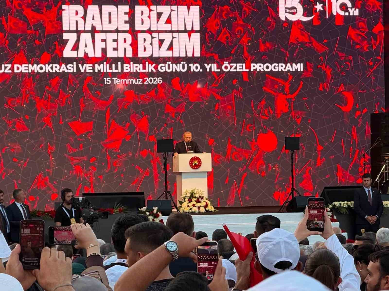 Sincan Belediye Başkanı Ercan, demokrasi nöbetine katıldı