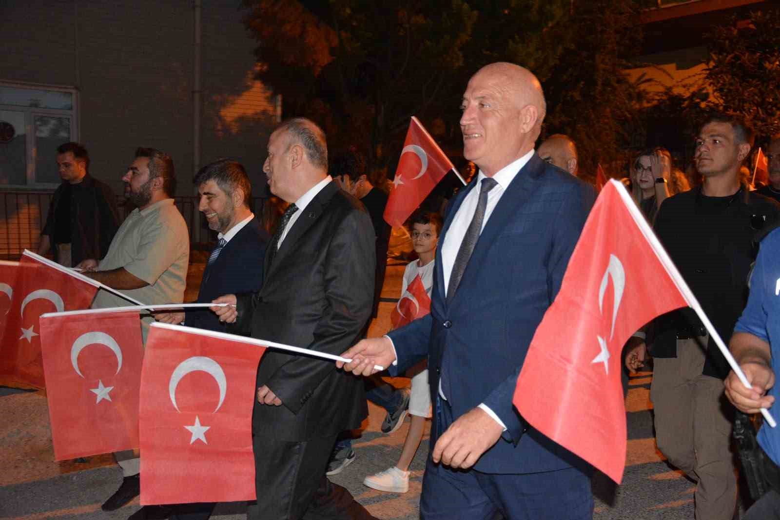 Babadağ 15 Temmuz gecesinde tek yürek oldu