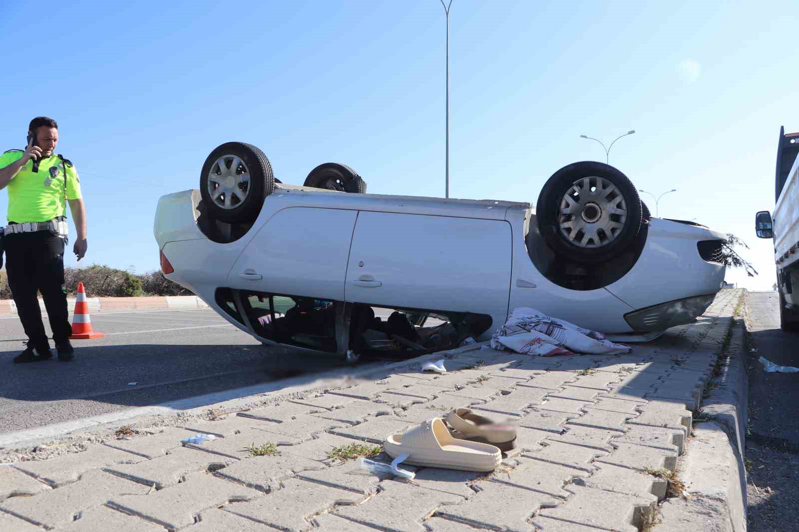 Karaman’da otomobil takla attı: 5 yaralı