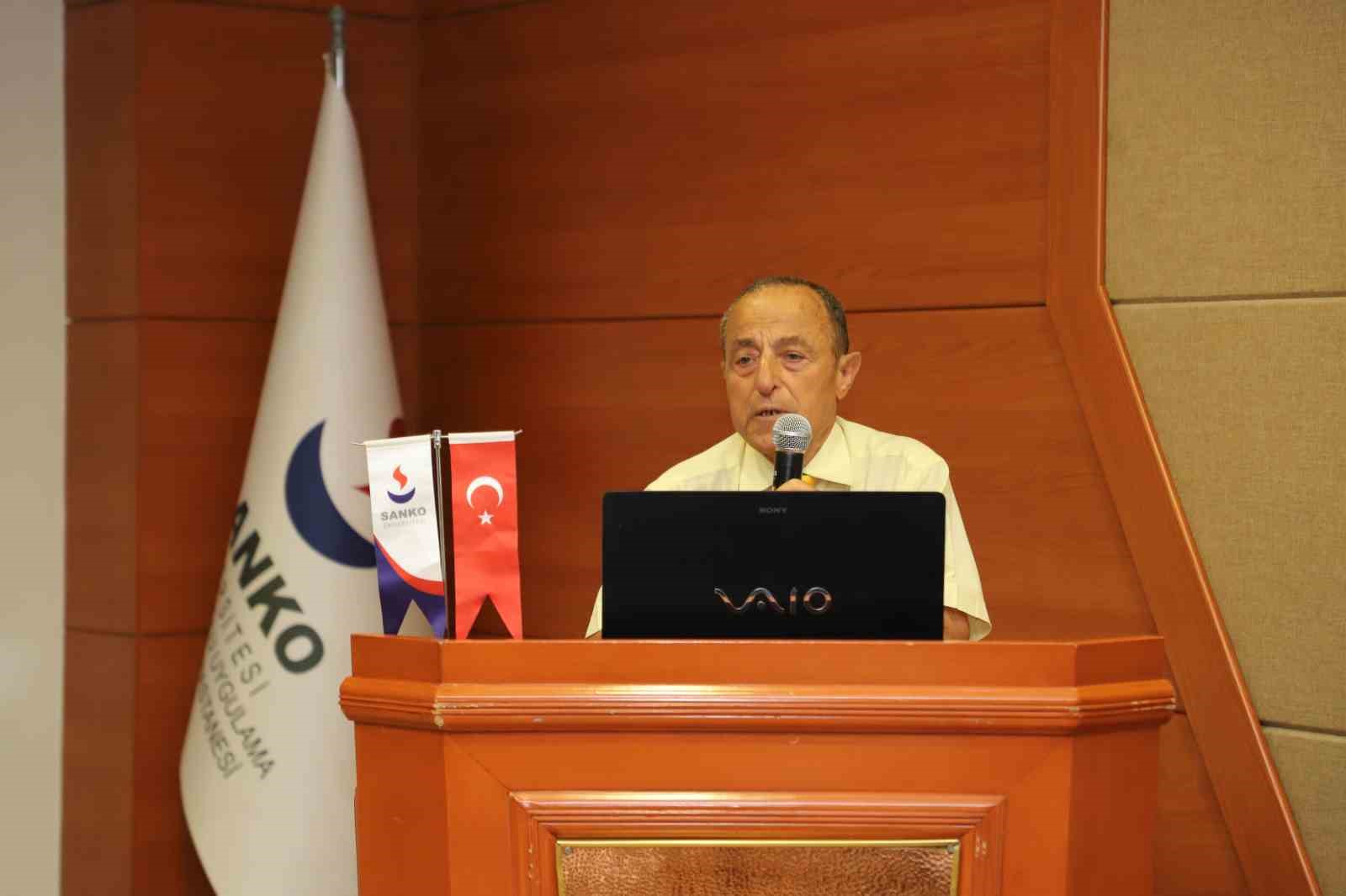 SANKO Üniversitesi’nde 15 Temmuz Demokrasi ve Milli Birlik Günü Anma Programı düzenlendi