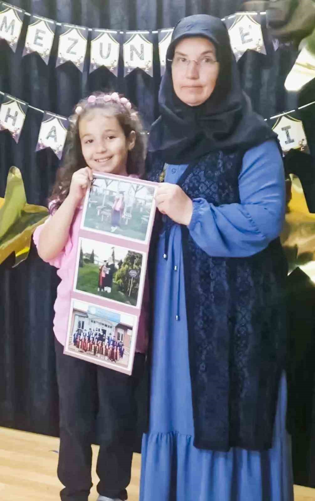 Kazada hayatını kaybeden anne ve kızı son yolculuğuna uğurlandı