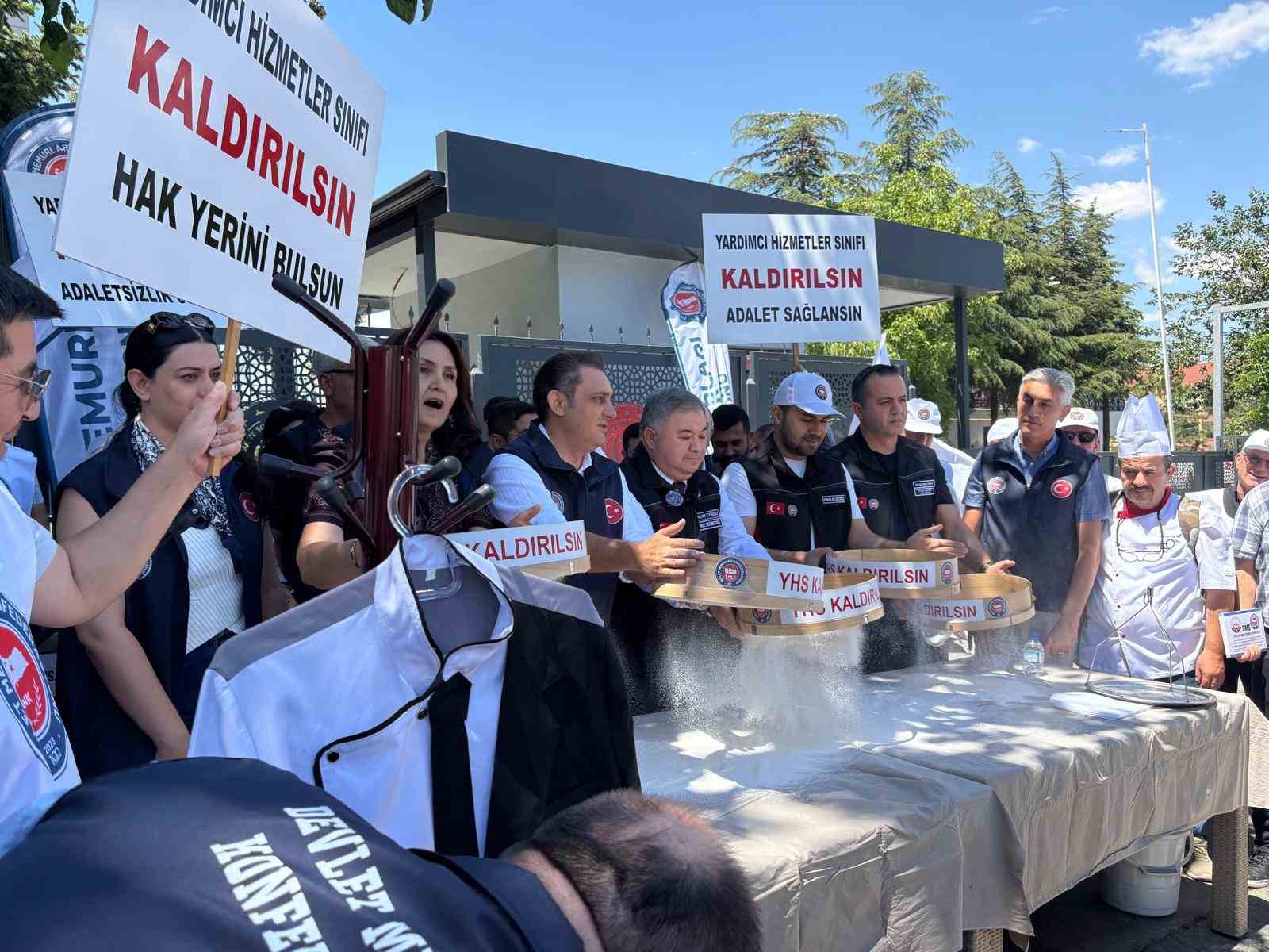 100 yıllık memurin kanunda değişiklik talebi