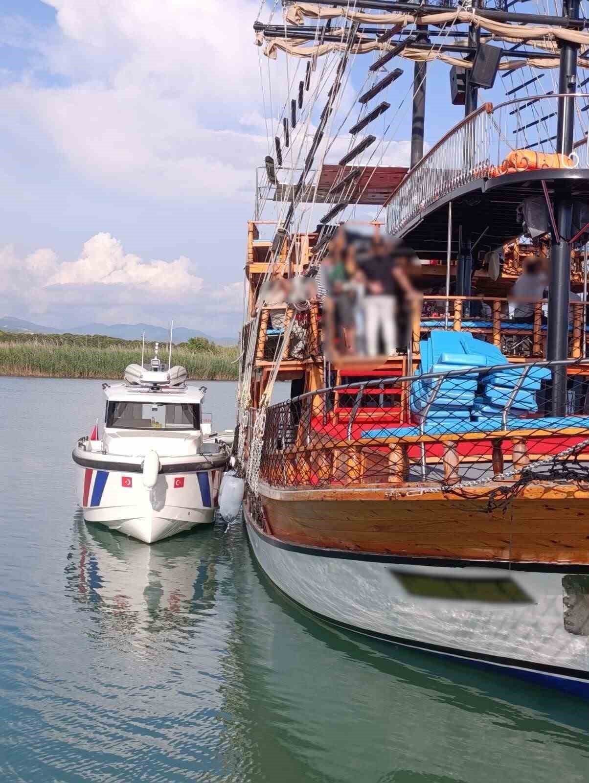 Antalya’da jandarmadan denizlerde denetim