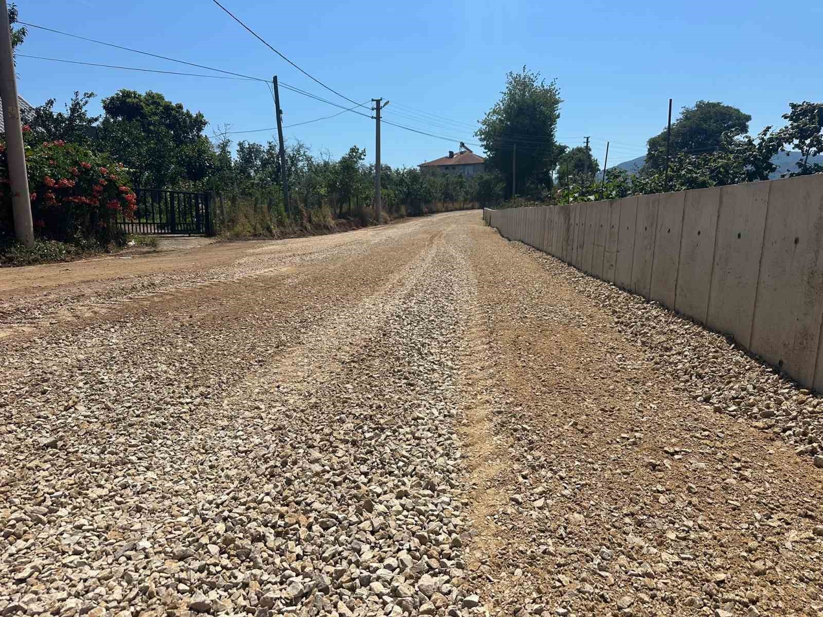 Düzce’de köylerde alt yapı çalışmaları sürüyor