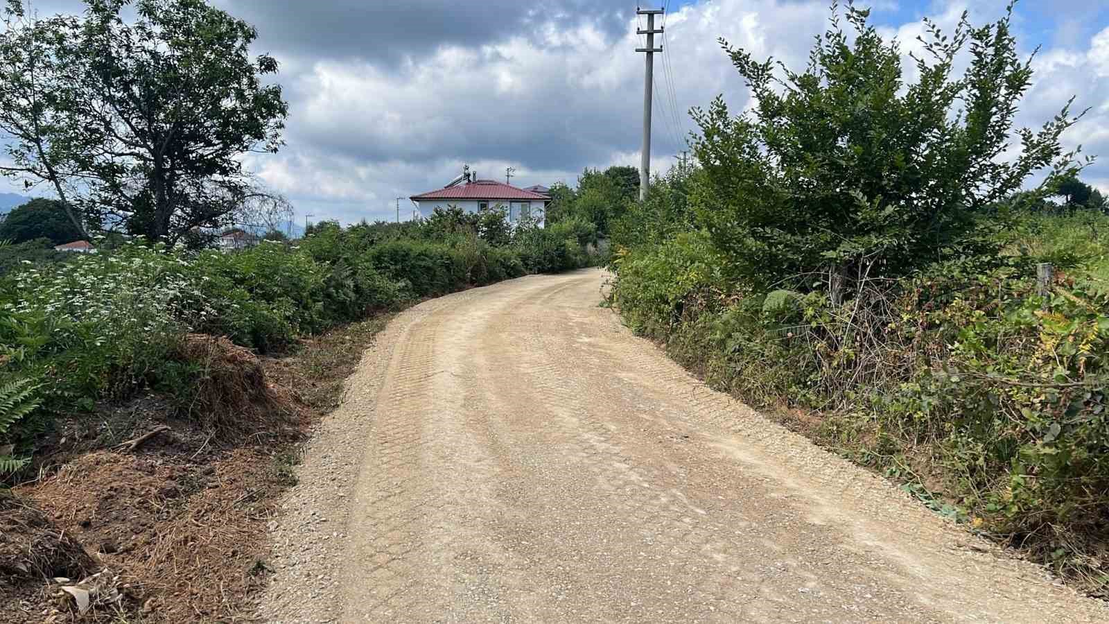 Düzce’de köylerde alt yapı çalışmaları sürüyor