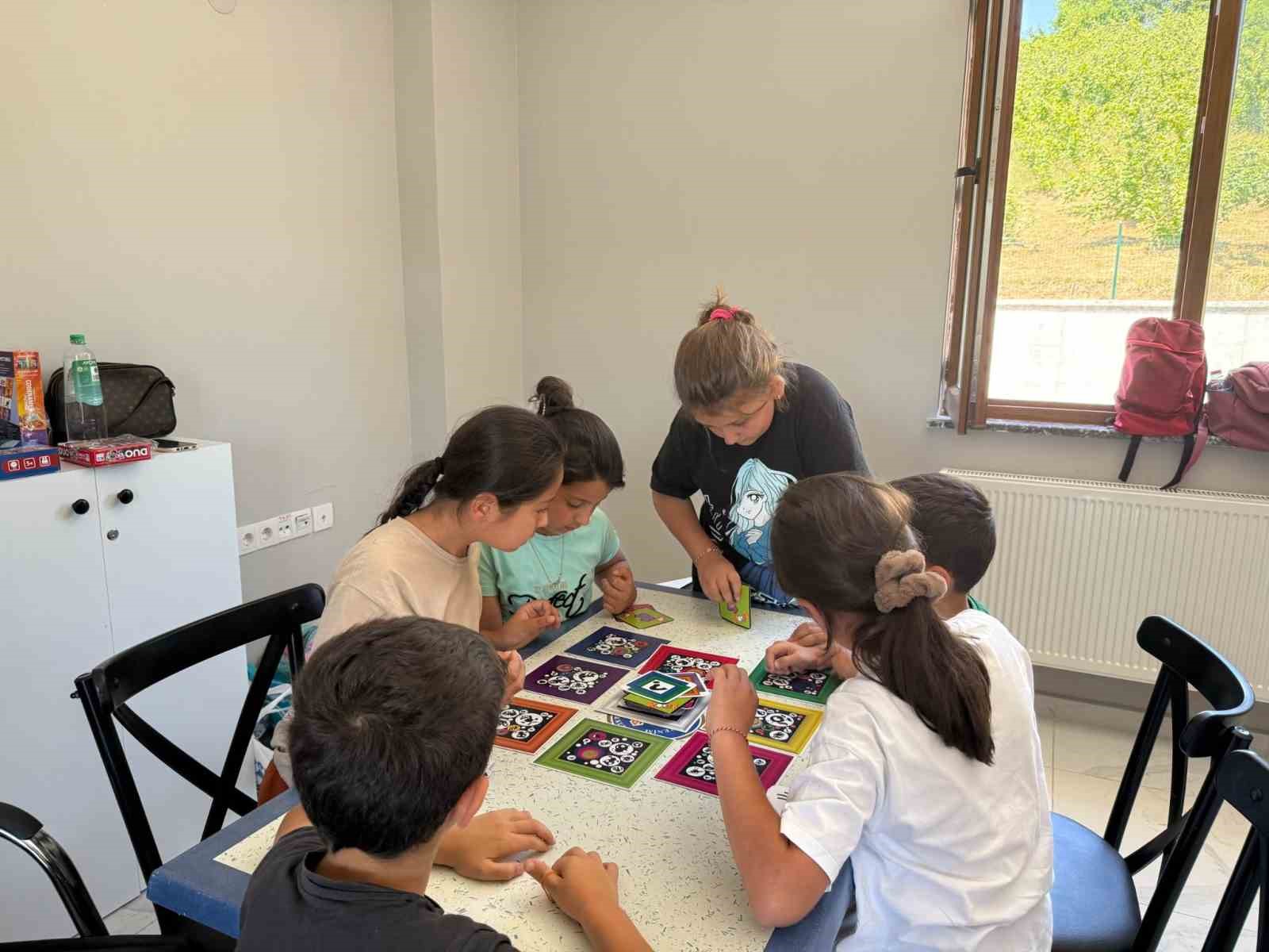 Eğlenerek öğreniyorlar