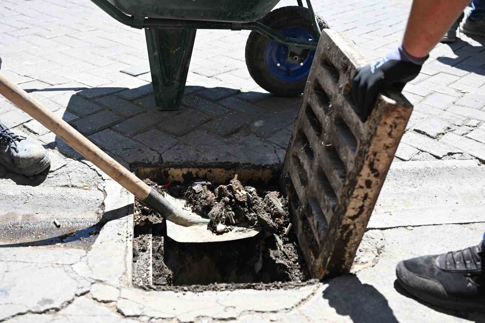 MASKİ’den taşkın riskine karşı 17 ilçede temizlik seferberliği