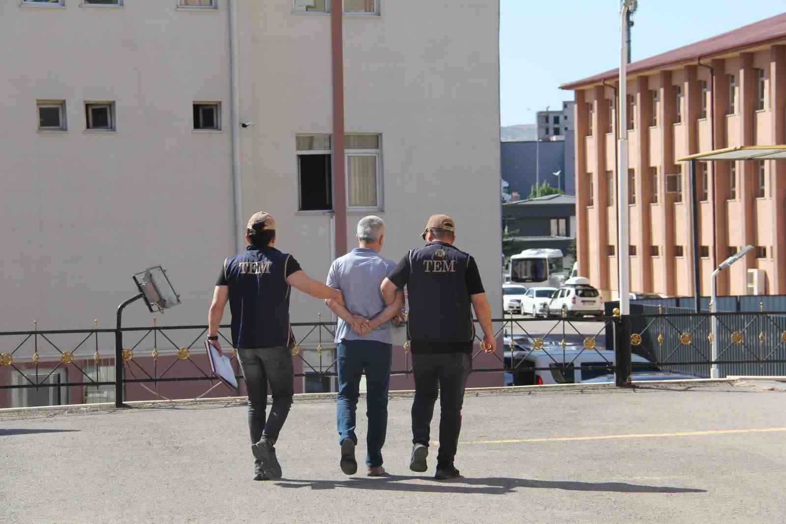 Sivas’ta firari FETÖ hükümlüsü yakalandı