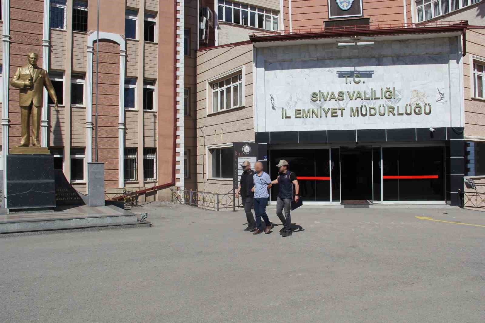 Sivas’ta firari FETÖ hükümlüsü yakalandı