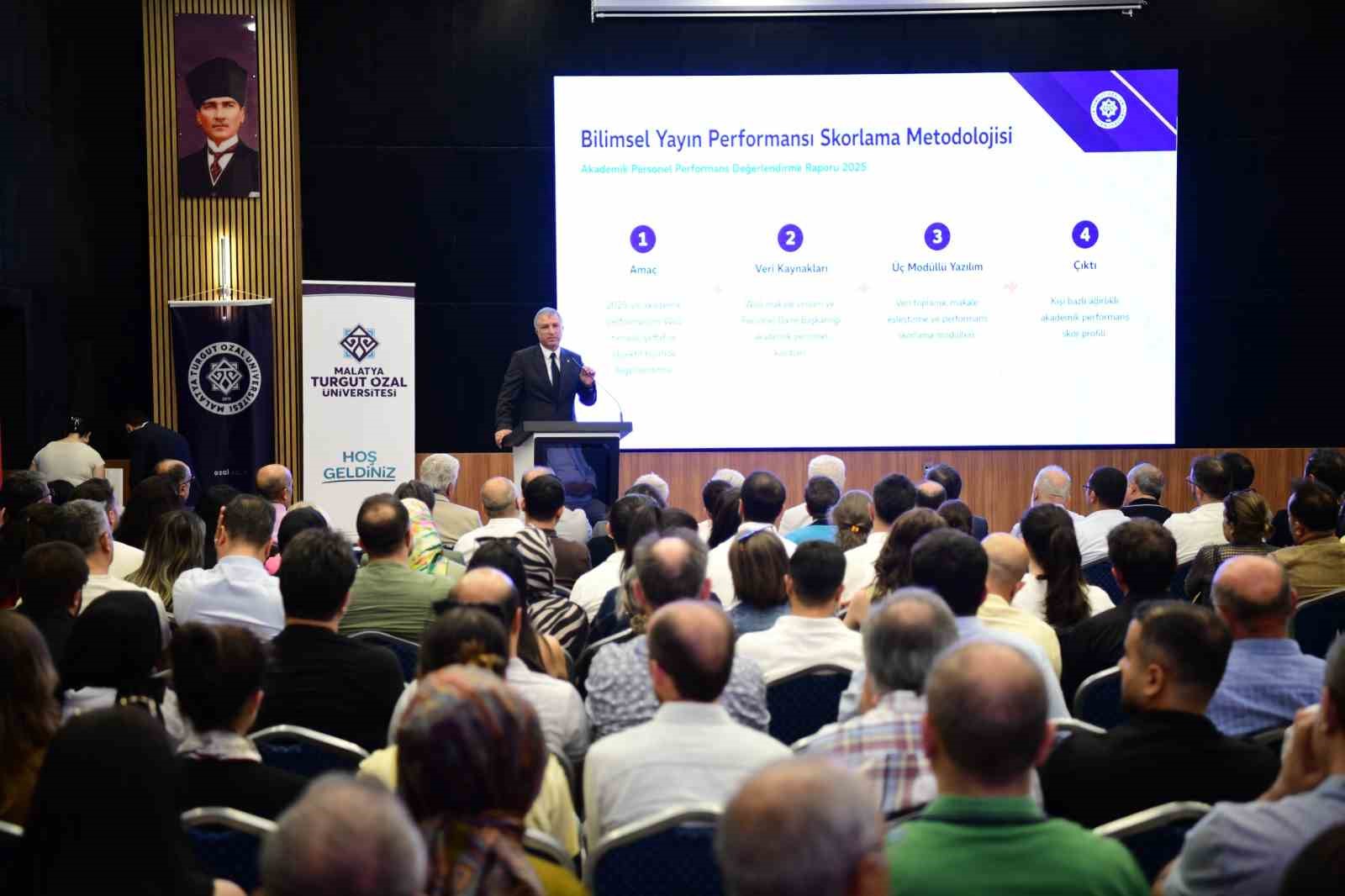MTÜ’de akademik kurul toplandı, başarılı akademisyenler ödüllendirildi