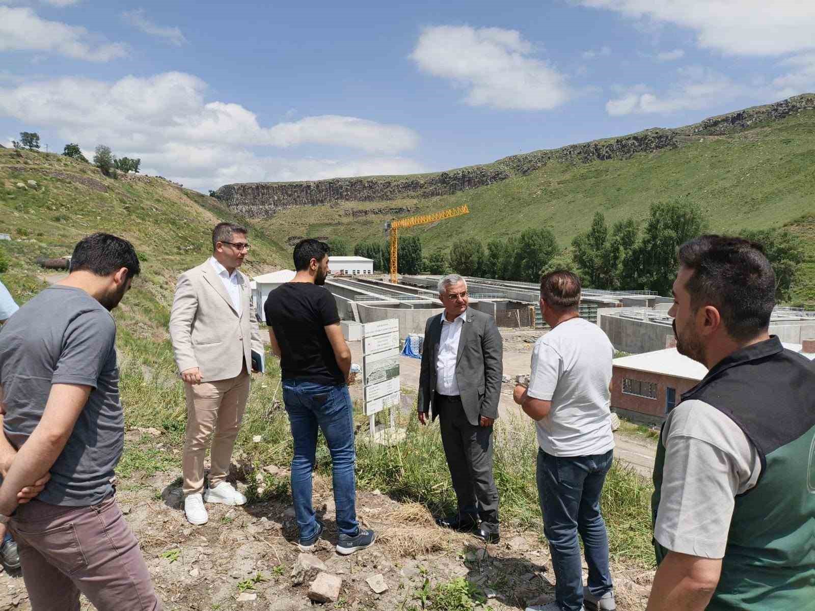 DSİ’den Kars’ta yatırımlara yakın takip: Atıksu Tesisi ve Kağızman Barajı yerinde incelendi