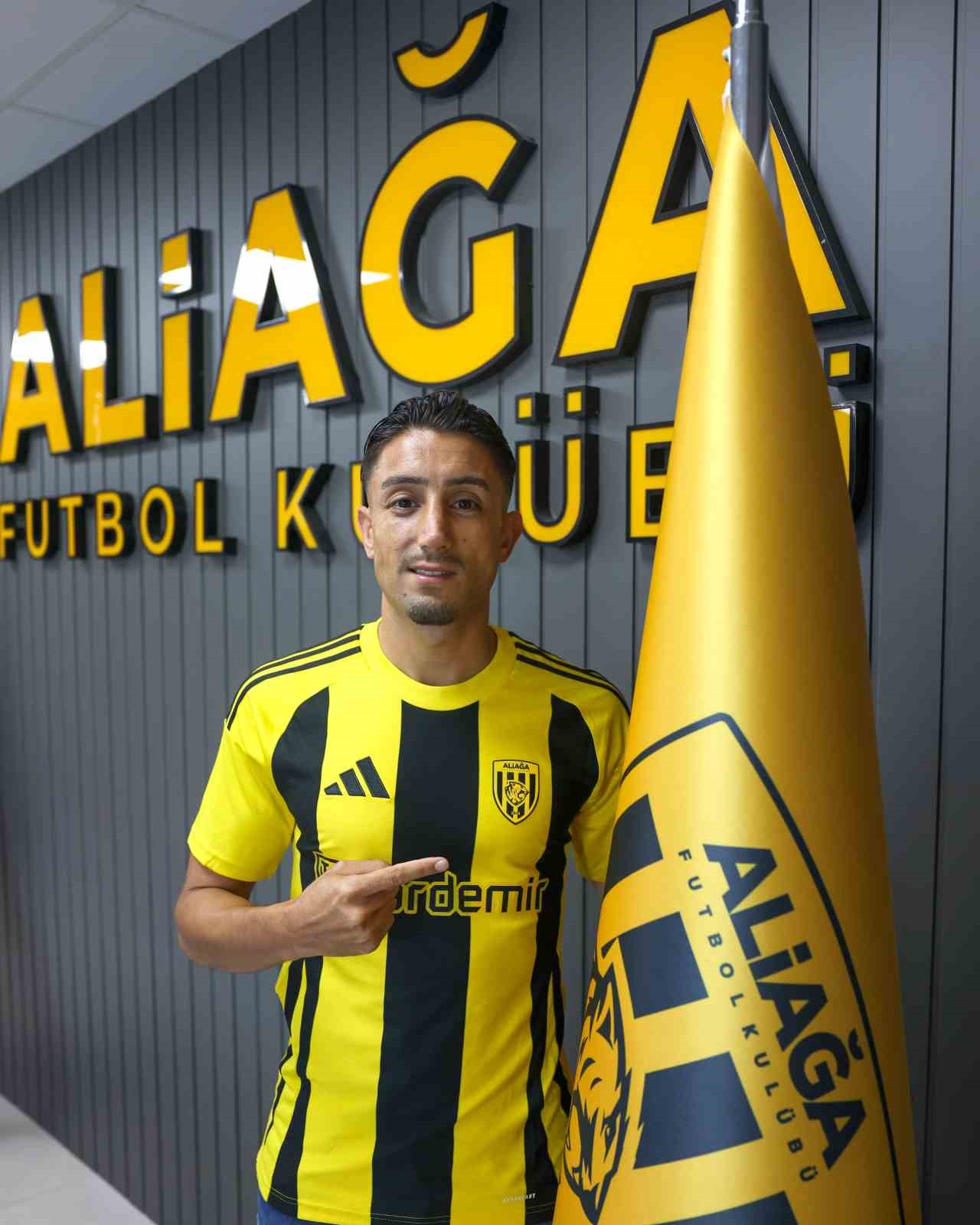 Aliağa FK, Selim Ilgaz, Mustafa Yıldırım ve Caner Cavlan’ı renklerine bağladı
