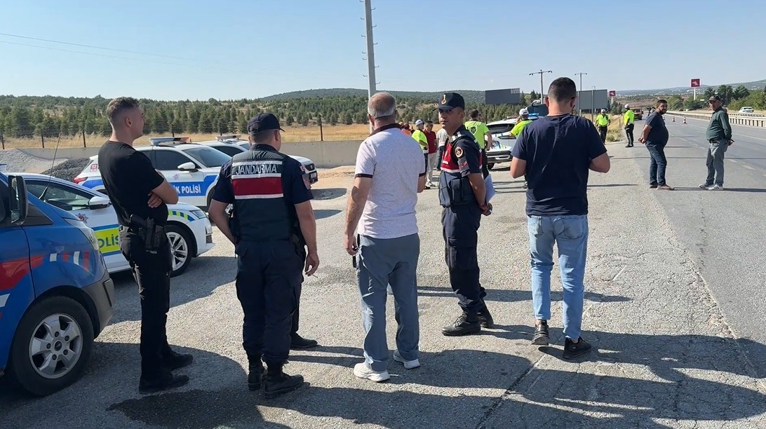Eskişehir’de 24 kişinin yaralandığı otobüs kazasında şoför ve yolcu kaza anını anlattı
