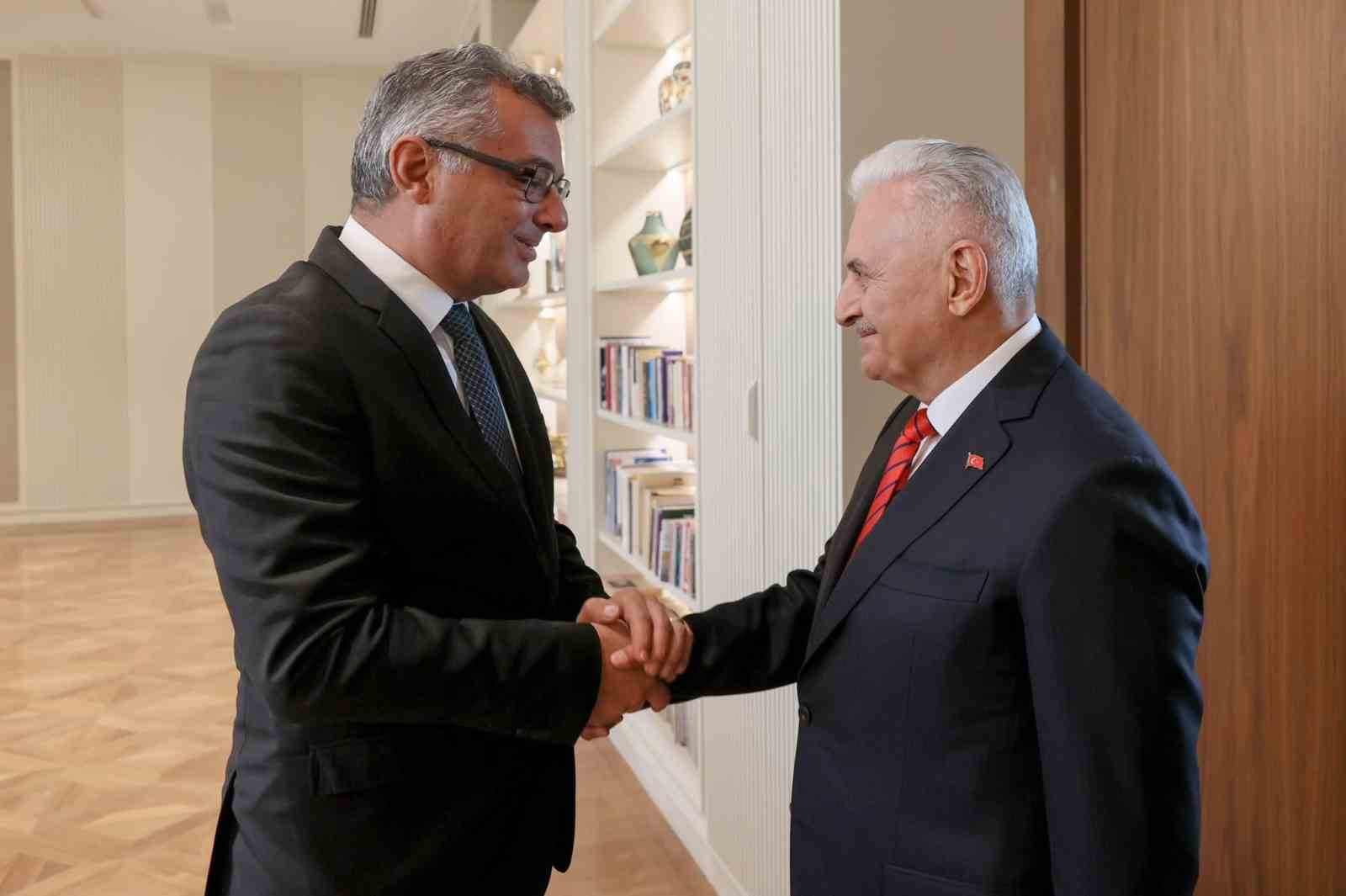 KKTC Cumhurbaşkanı Erhürman, TDT Aksakallar Konseyi Başkanı Binali Yıldırım ile görüştü