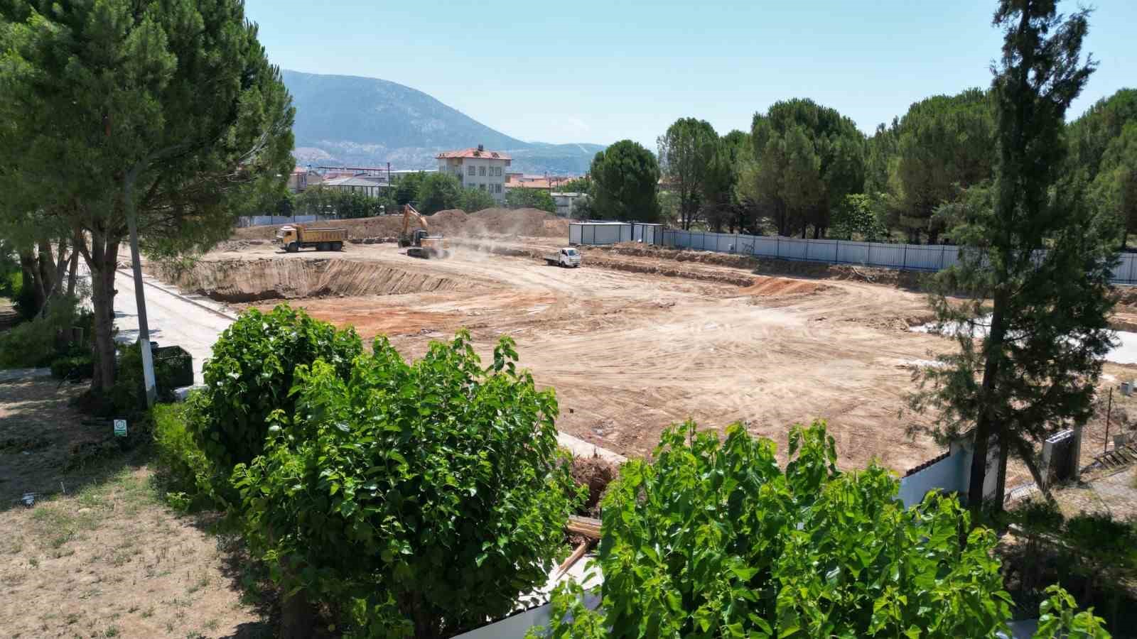 Milas Veteriner Fakültesi Hayvan hastanesinin yapımına başlandı