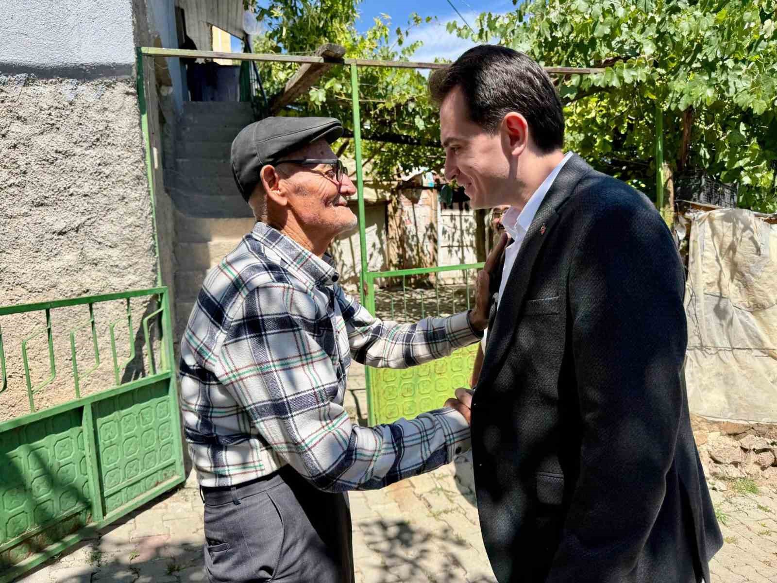 Hisarcık Kaymakamı Atam’dan yaşlı çifte anlamlı ziyaret