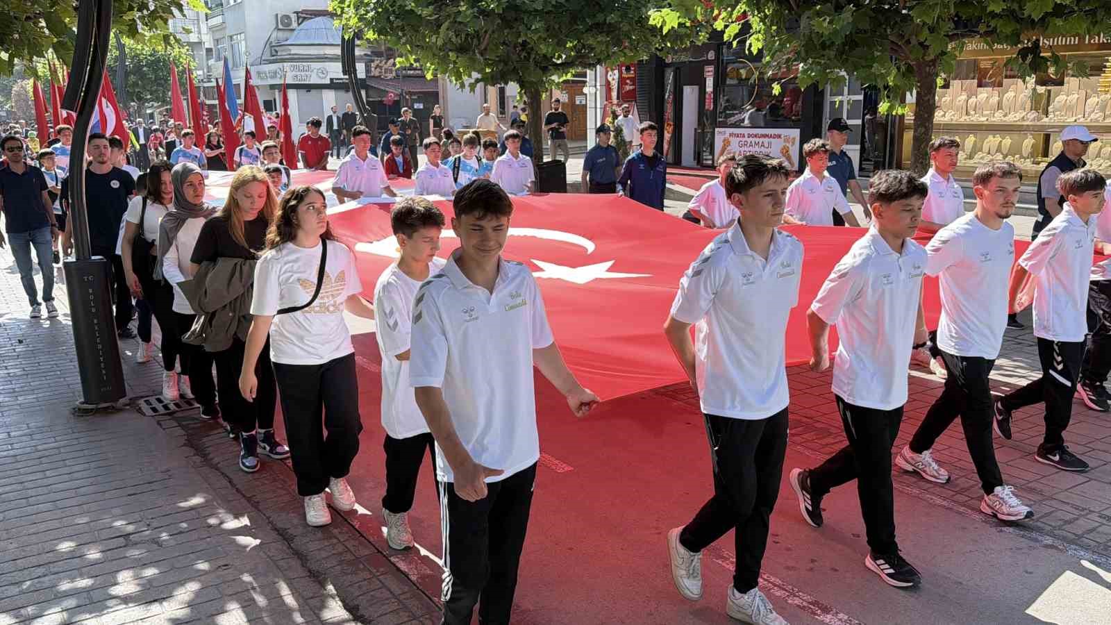 Atatürk’ün Bolu’ya gelişinin 92’nci yıl dönümü törenle kutlandı