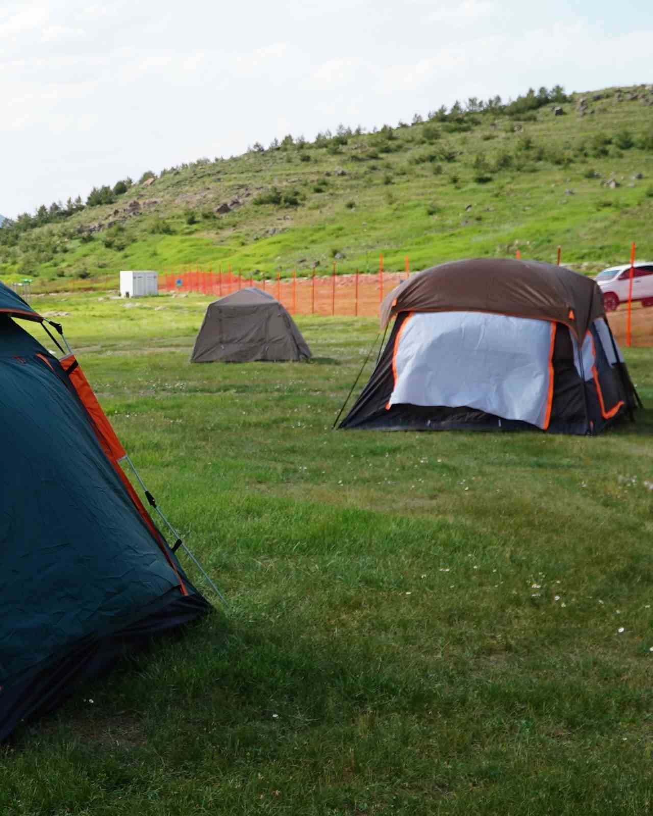 Erciyes’te çadır ve kamp sezonu devam ediyor