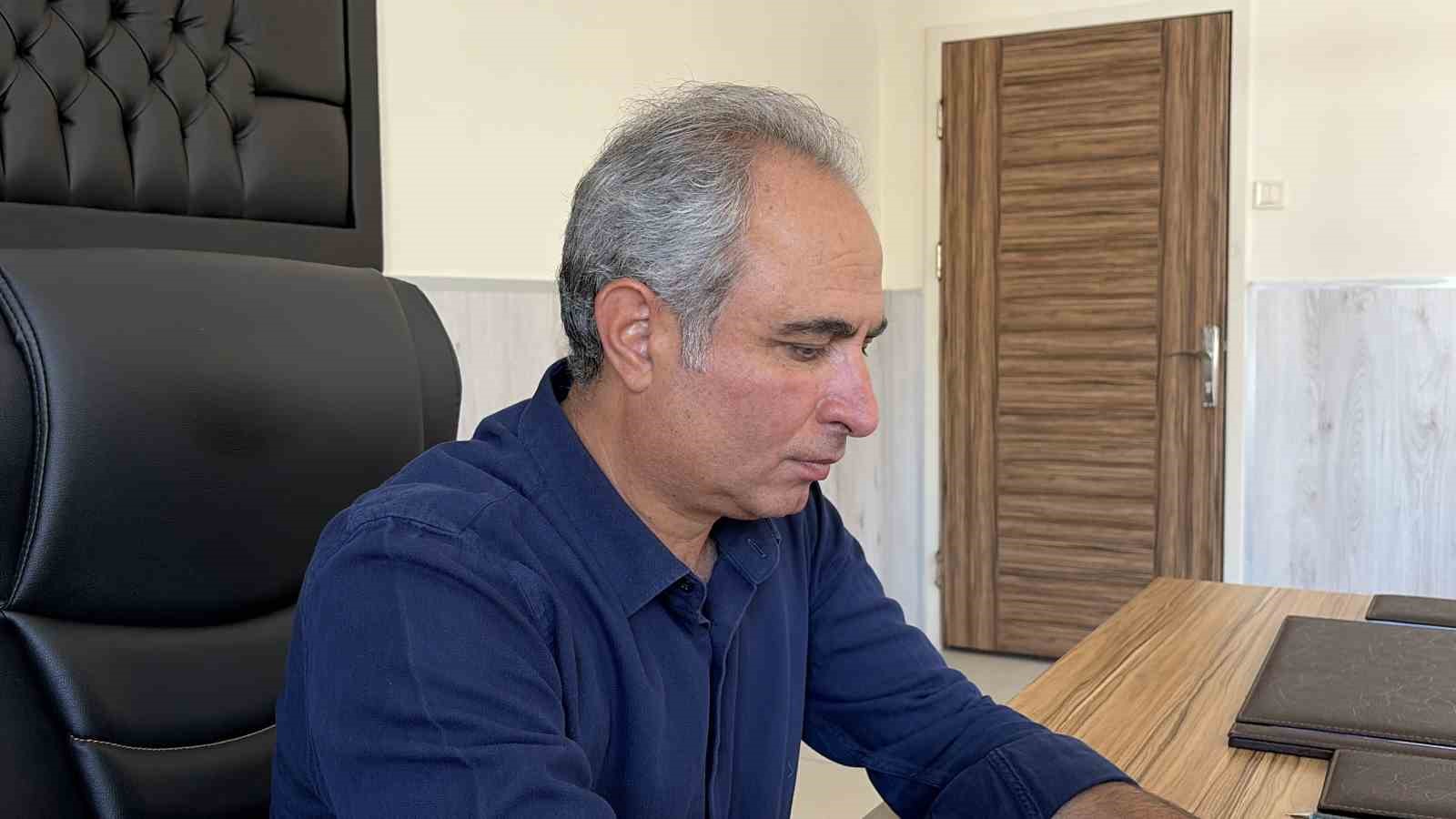 Kayserili yazar Erciyes Dağı’nın karakteristik yapısını kitaba döktü