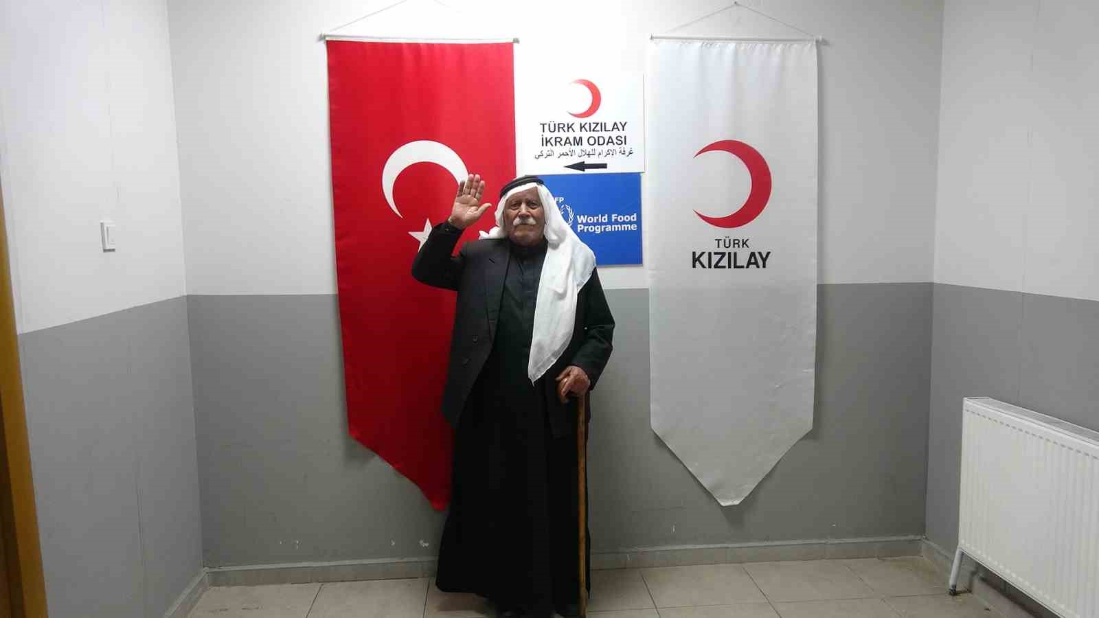 Suriyelilerin gönüllü dönüşleri Öncüpınar’da kesintisiz devam ediyor