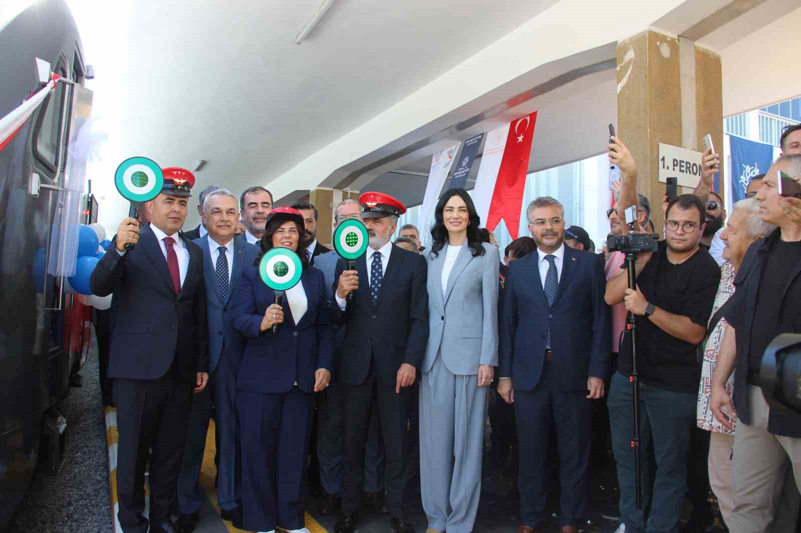 AYBAN banliyö hattı hizmete açıldı