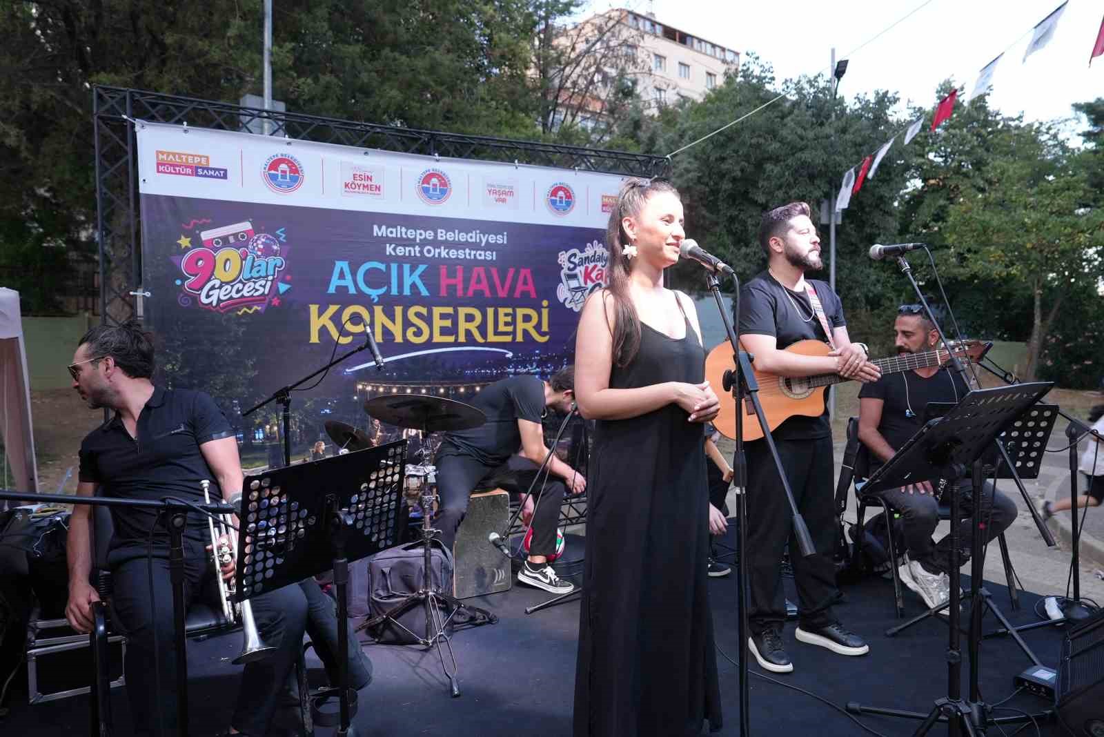 Maltepe’de 90’lar rüzgarı devam ediyor