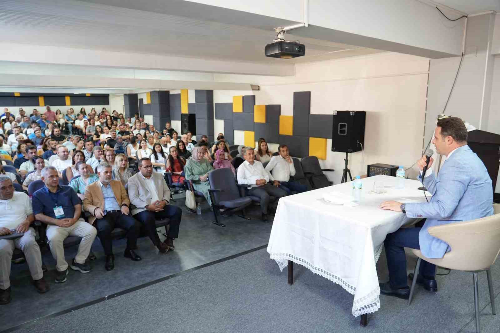 Muğla’da yönetici adayları geleceğe hazırlanıyor