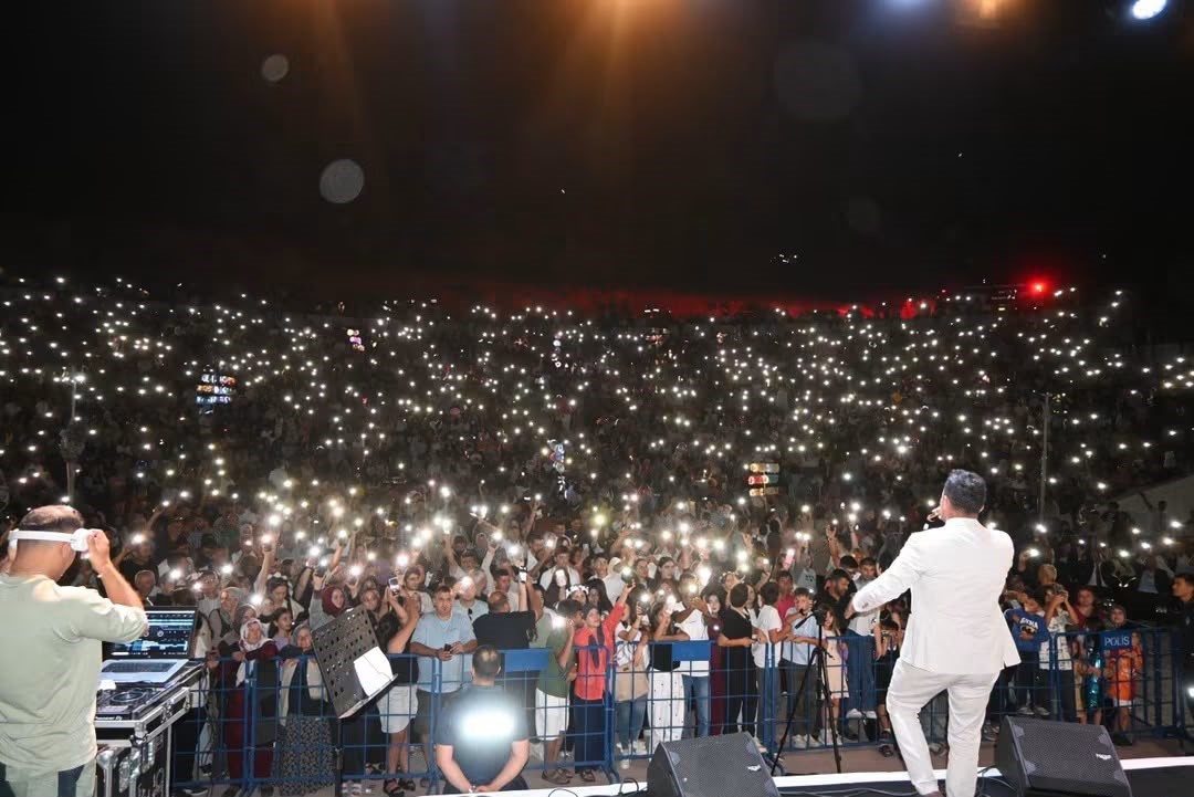 Afyonkarahisar’da ’Vişne ve Eber Sarısı Festivali’ başladı