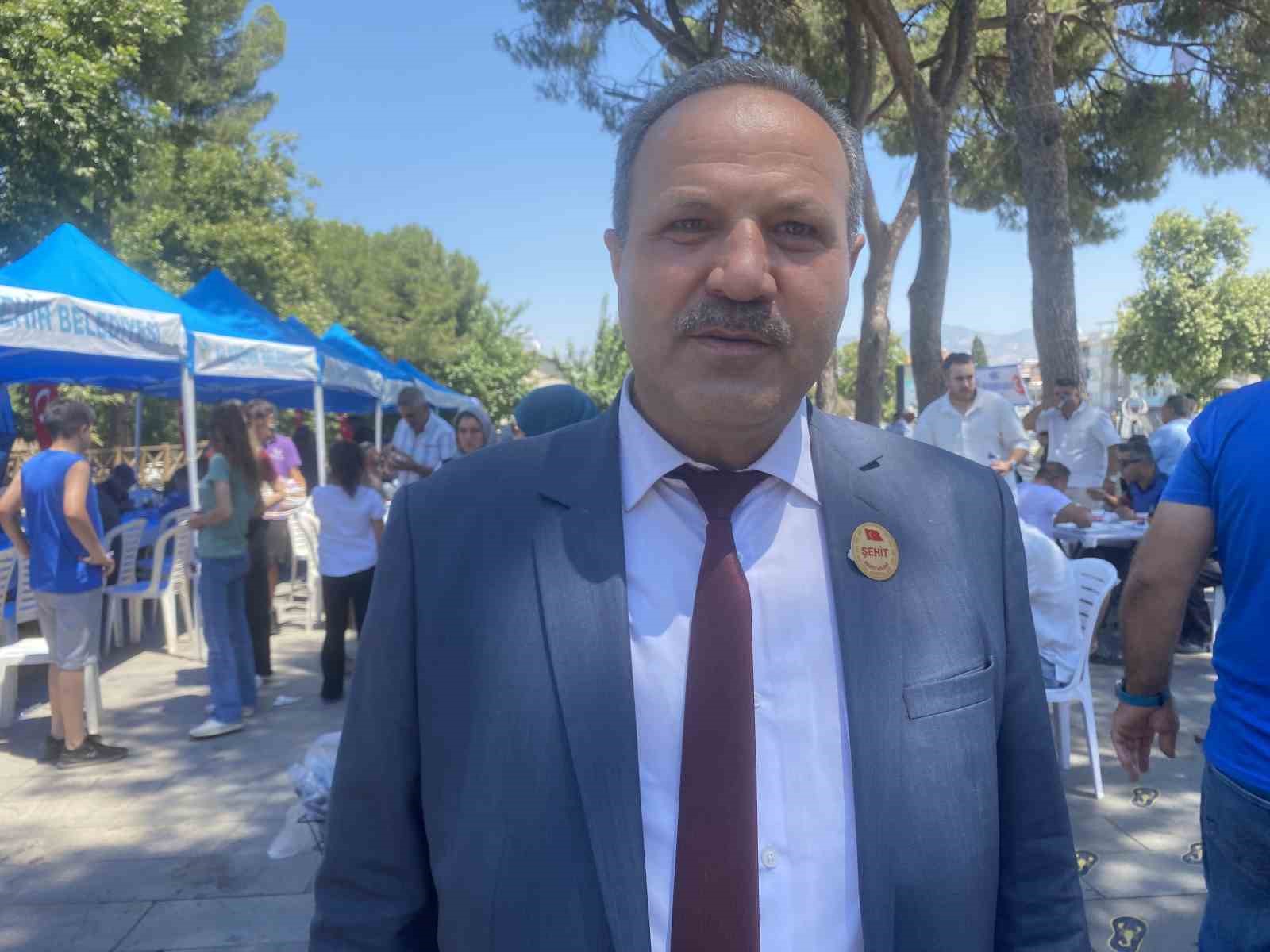Alaşehir’de şehitler için 2 bin kişilik vefa sofrası