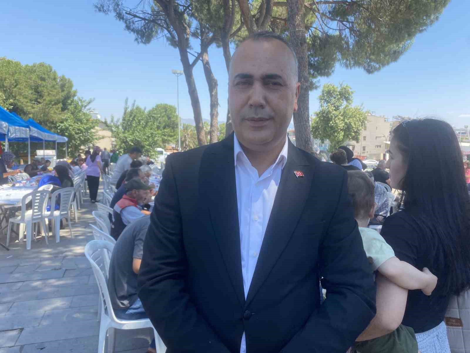 Alaşehir’de şehitler için 2 bin kişilik vefa sofrası