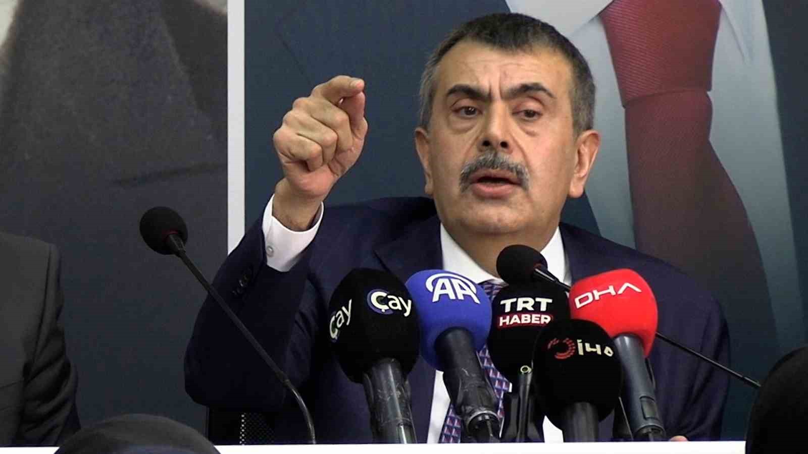 Milli Eğitim Bakanı Yusuf Tekin: "Haçlı Seferleri kavramını tarih müfredatından çıkardım"