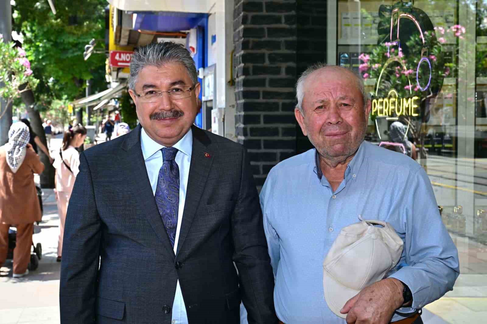 Vali Yılmaz ile vatandaşın duygulandıran buluşması