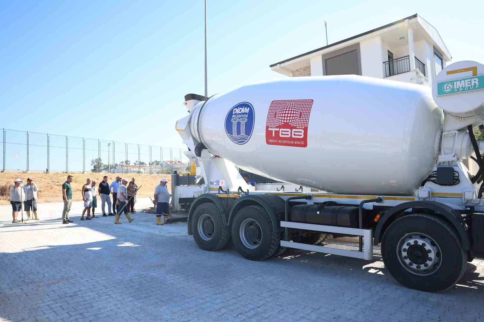 Didim Belediyesi’nin yeni beton mikseri görev başında