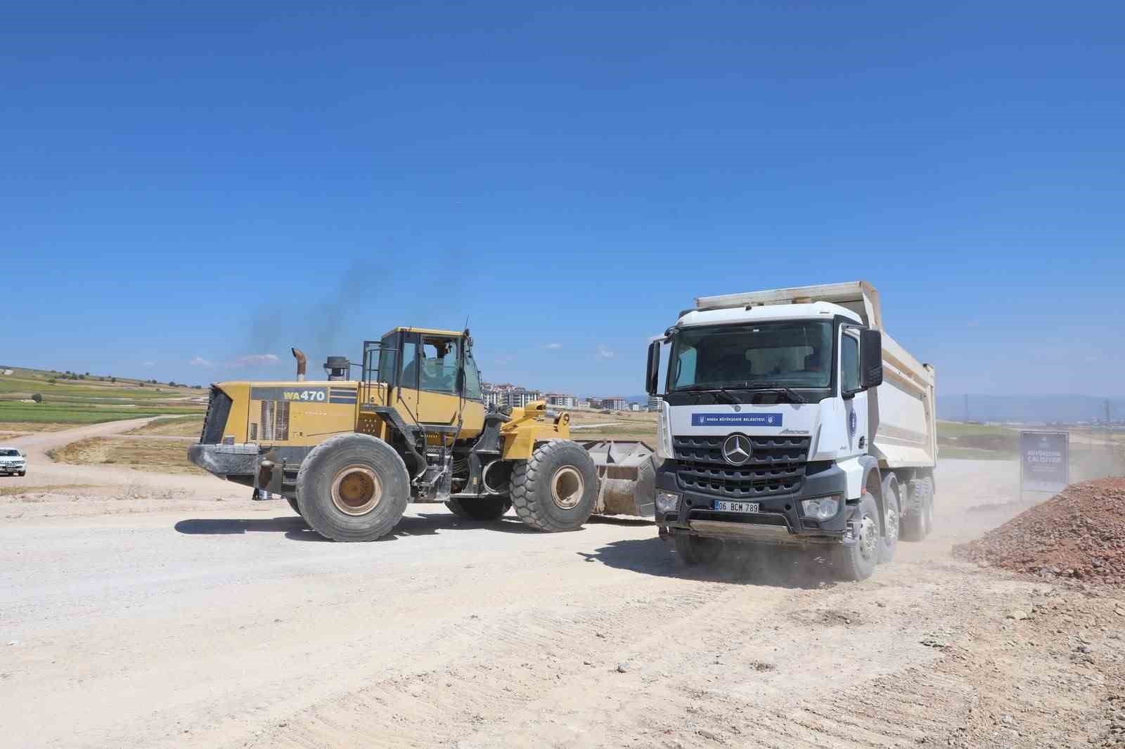 Büyükşehir’den İnegöl’e 18 kilometre uzunluğunda yeni yol