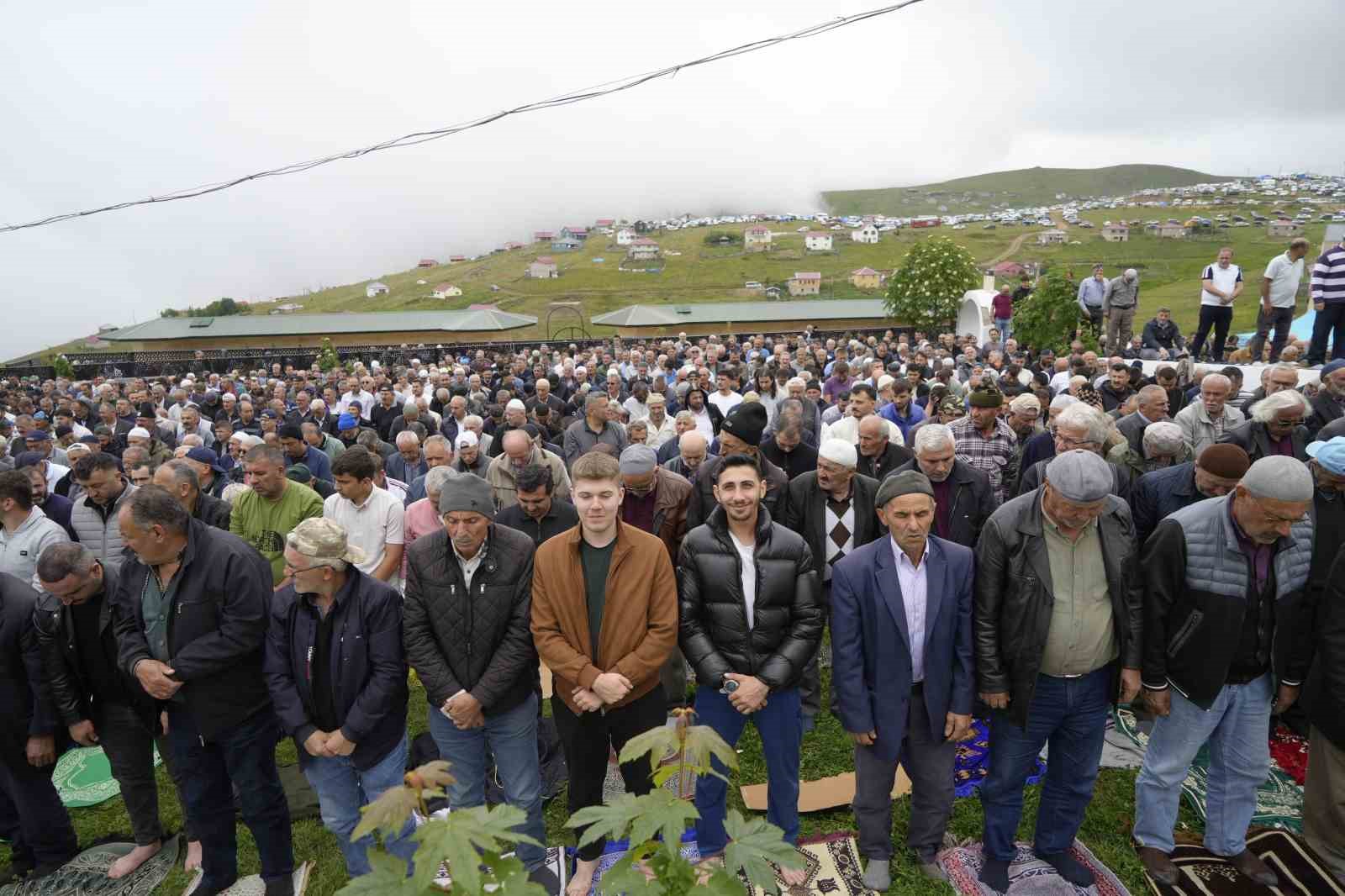 Kadırga Otçu Şenliği binlerce kişiyi buluşturdu