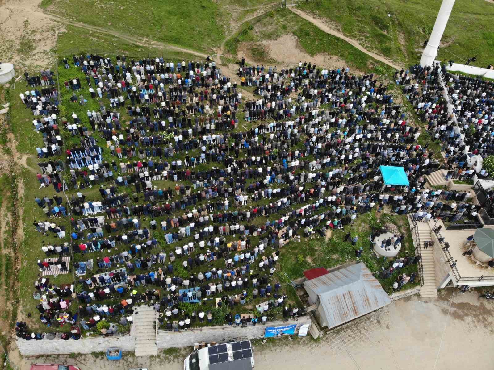 Kadırga Otçu Şenliği binlerce kişiyi buluşturdu