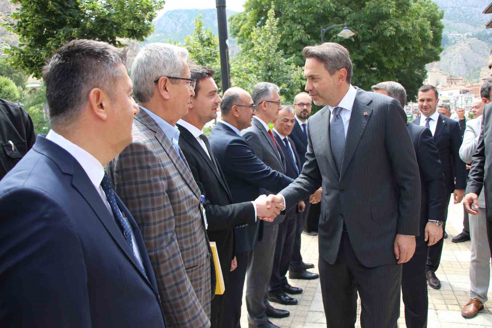 Bakan Bayraktar: "Doğal gaz desteğinde ihtiyaç sahibi olanla olmayanı biraz ayıralım"