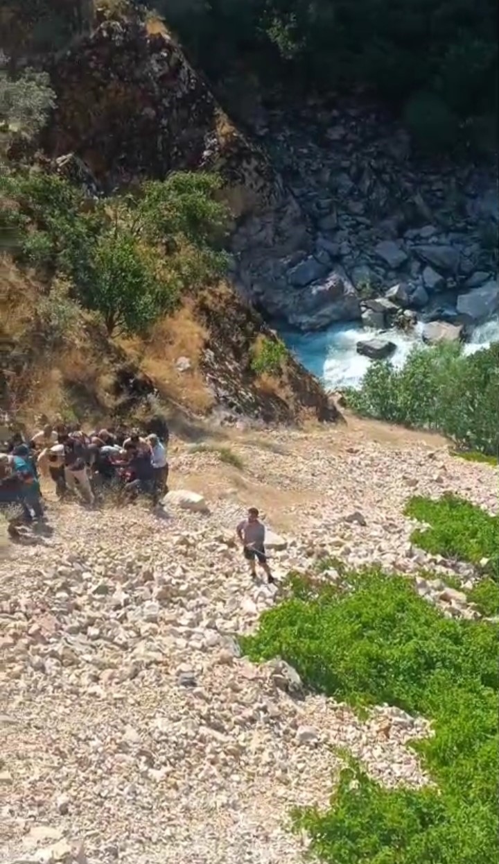 9 günlük umut acıyla bitti: Habur Çayında kayıp Erkan Sak’ın cansız bedenine ulaşıldı